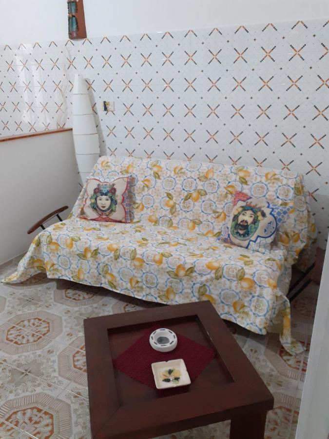 Domus Apollo Apartment Липари Екстериор снимка